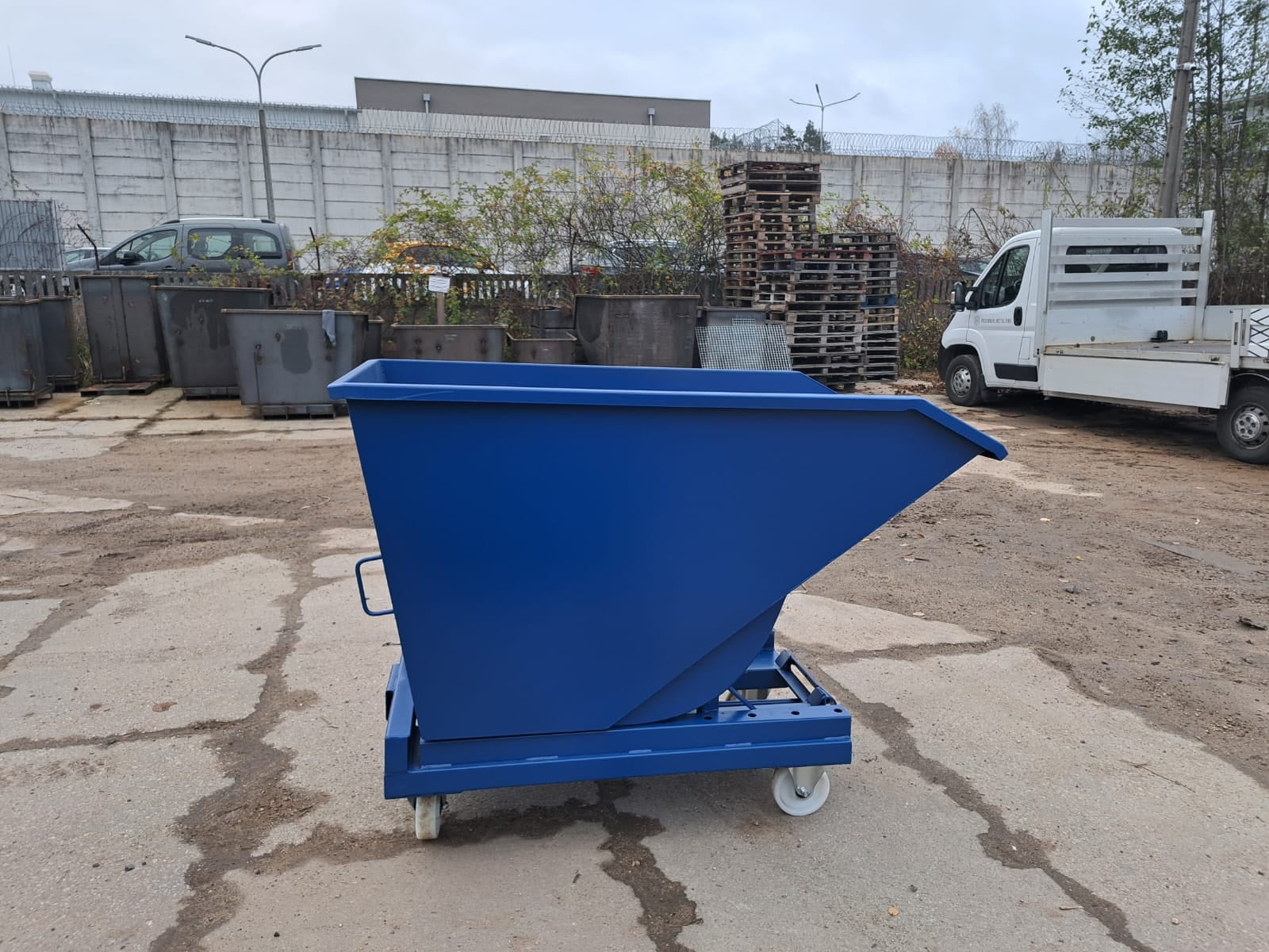 Self-tipping skip NTK 600 - Image 3