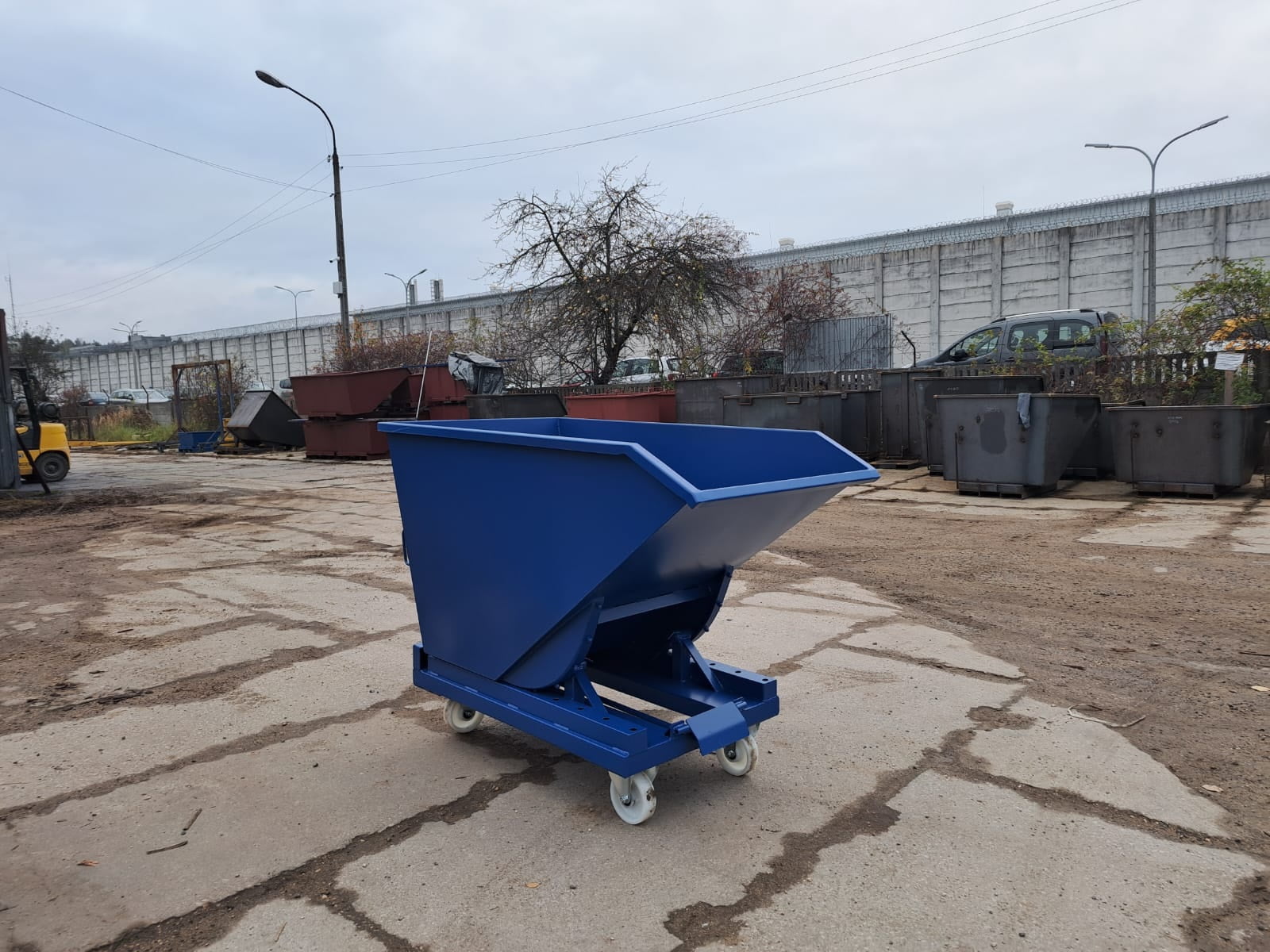 Self-tipping skip NTK 600 - Image 2