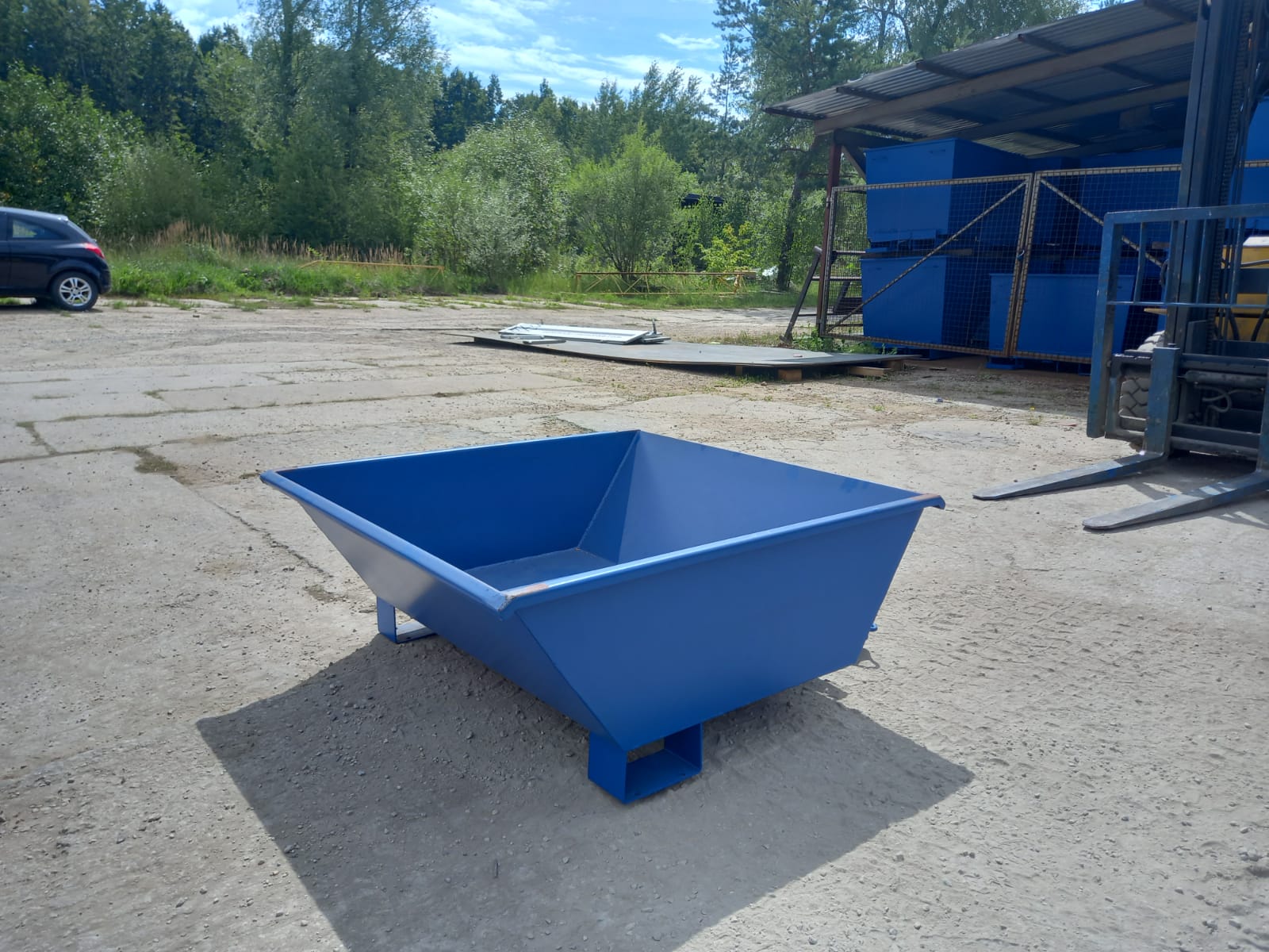 Self-tipping skip PMUC mini 250 - Image 2
