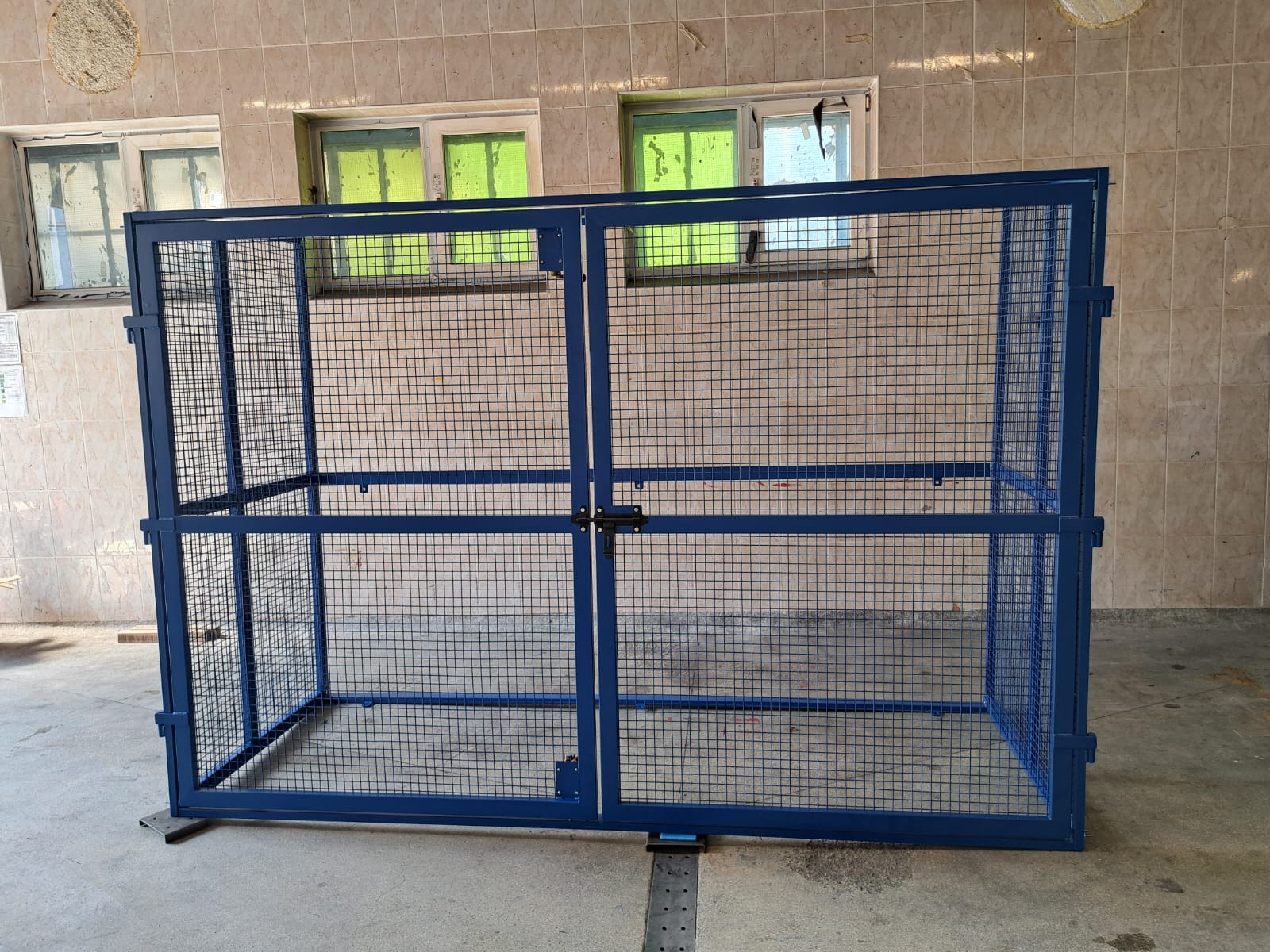 Skladová klec na láhve s technickými plyny - Obrázek 6