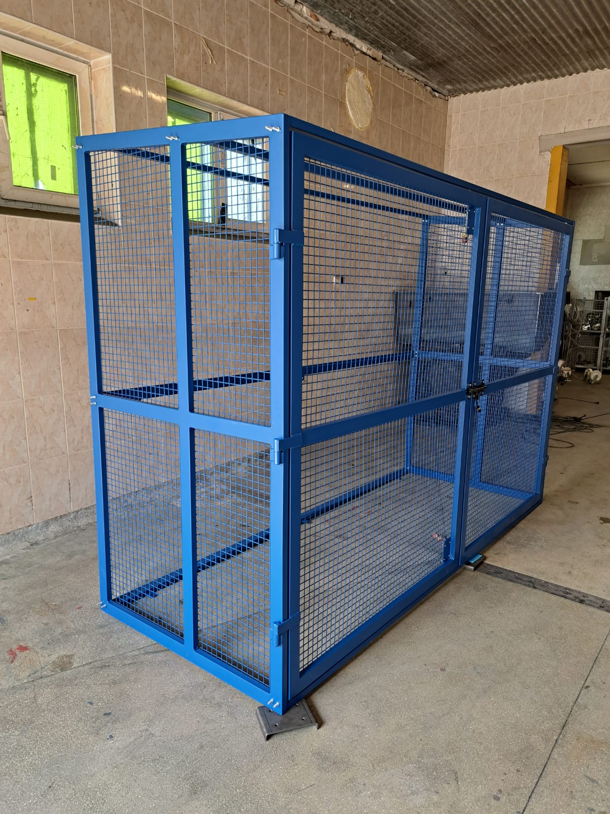 Skladová klec na láhve s technickými plyny - Obrázek 4